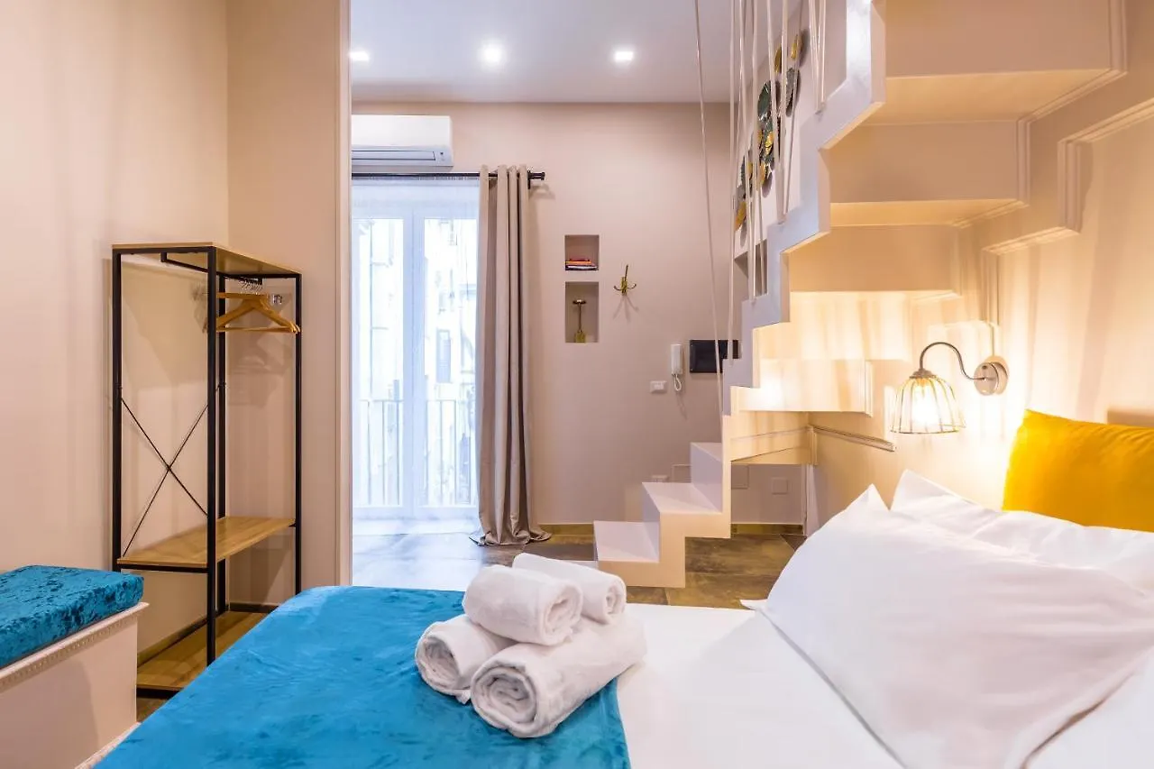 Golden Shell At Historical Center By Napoliapartments Apartment